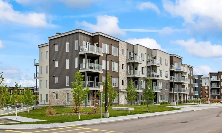 410-660 Shawnee Square SW