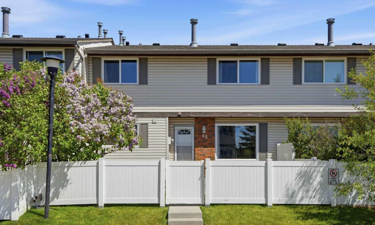 35-740 Bracewood Drive SW