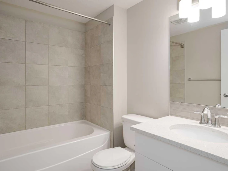 315-201 Abasand Drive, Fort Mcmurray, AB, T9J 1H9 - 42
