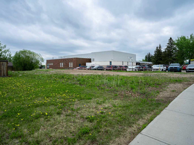 212 Beacon Hill Drive, Fort Mcmurray, AB, T9H 2P1 - 4