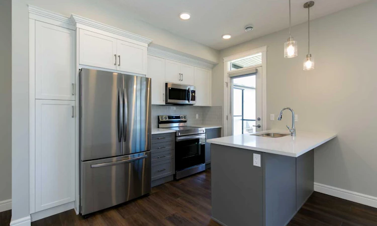 207-414 Seton Passage SE