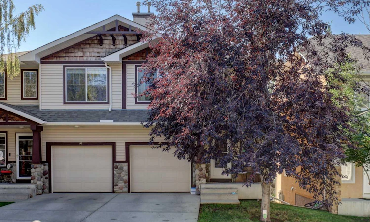 35 Hidden Creek Rise NW