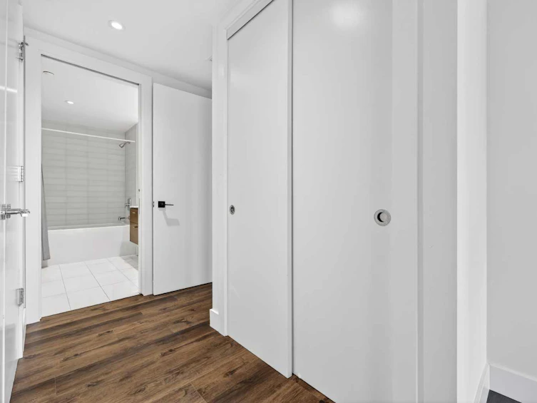 109-1025 5 Avenue SW, Calgary, AB, T2P 1N4 - 28