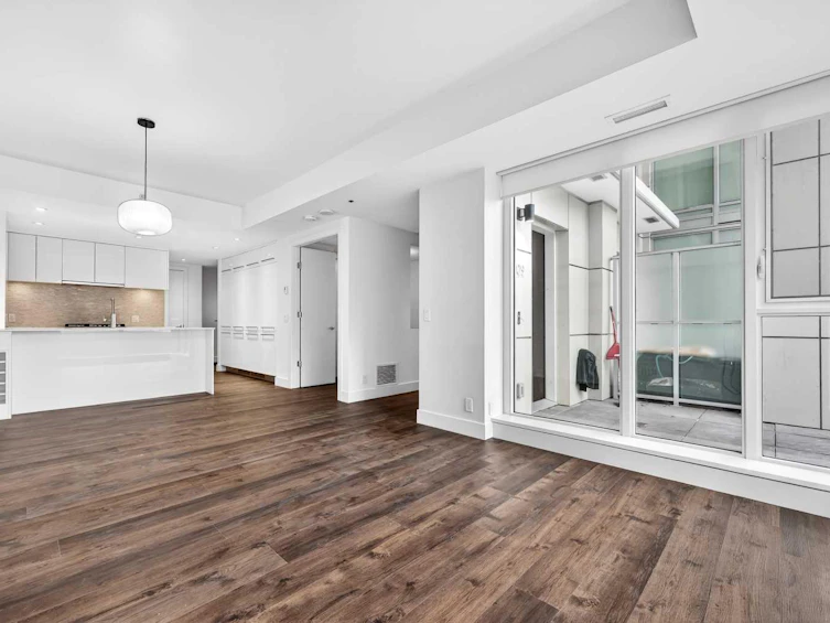 109-1025 5 Avenue SW, Calgary, AB, T2P 1N4 - 8