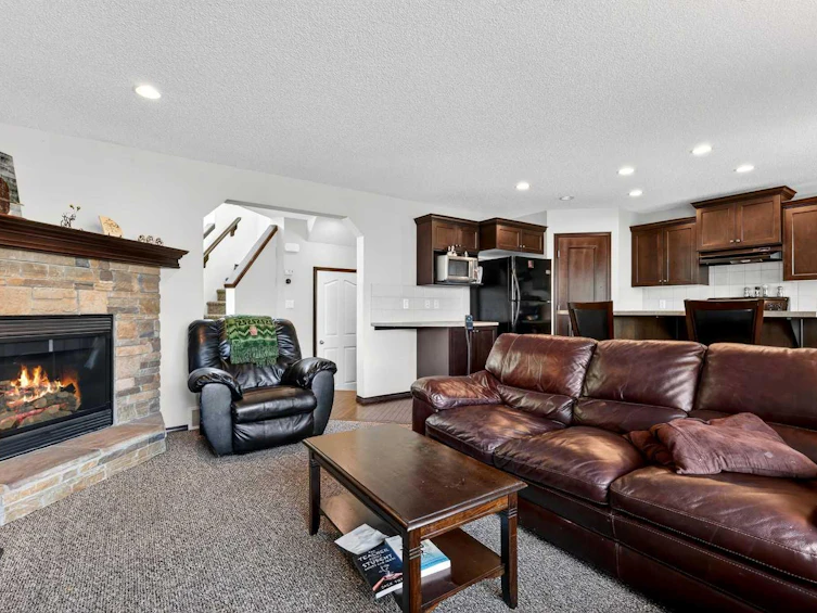 490 New Brighton Drive SE, Calgary, AB, T2Z 0K1 - 9