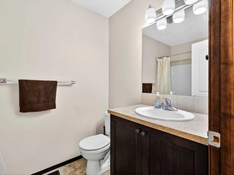 490 New Brighton Drive SE, Calgary, AB, T2Z 0K1 - 35
