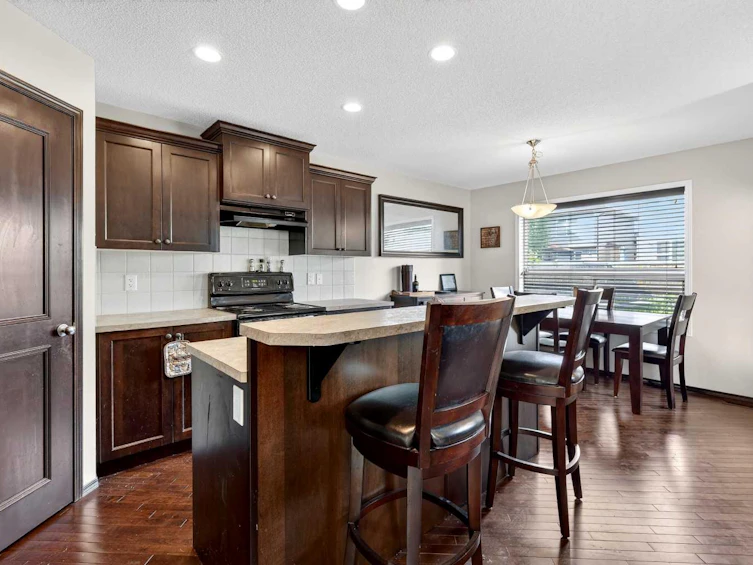 490 New Brighton Drive SE, Calgary, AB, T2Z 0K1 - 12