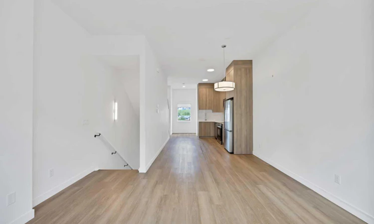 209-101 Panatella Square NW