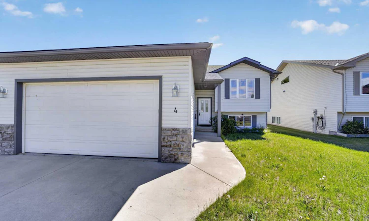 4 Westridge Drive