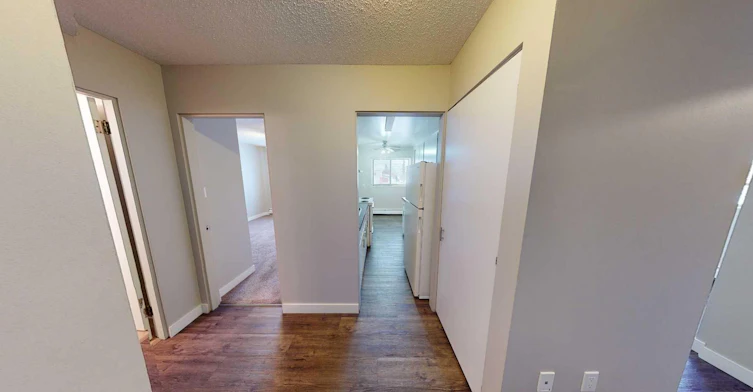 208-9932 105 Avenue, Grande Prairie, AB, T8V 1G9 - 2
