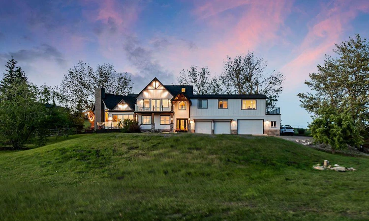 200-156 2255 Drive W