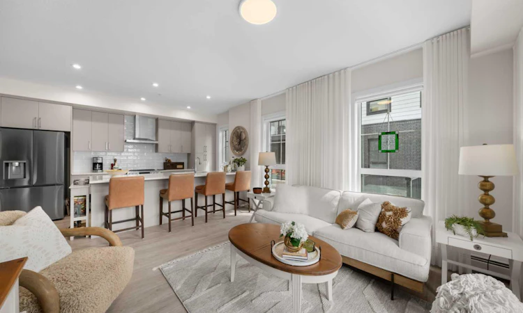 1102-100 Banister Drive