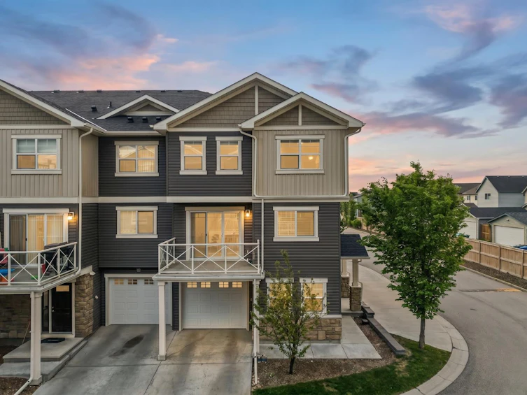 905 Skyview Ranch Grove NE, Calgary, AB, T3N 0R7