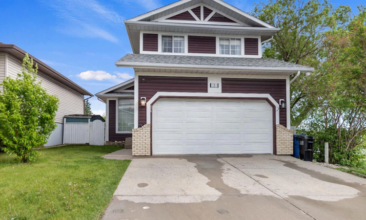 2 Eldorado Road SE