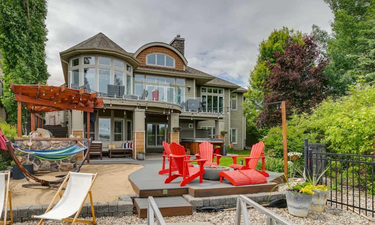38 Auburn Sound Landing SE