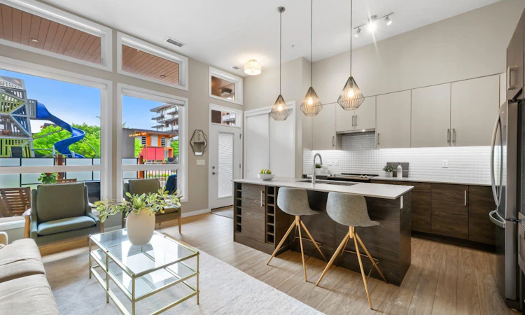 128-122 Mahogany Centre SE