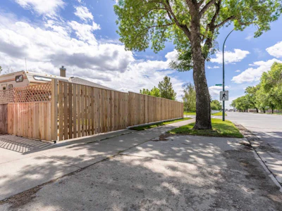 2305 7 Avenue N - 4