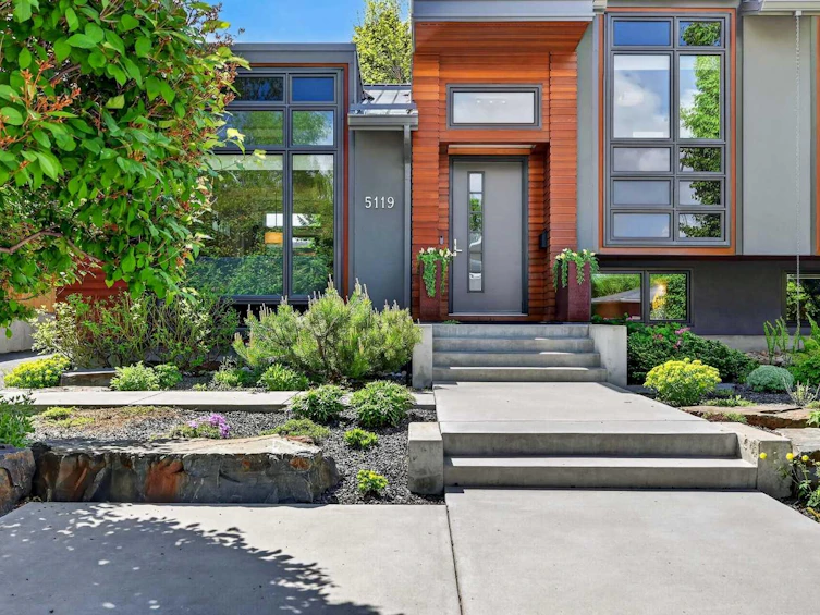 5119 Vallance Crescent NW, Calgary, AB, T3A 0T7 - 2