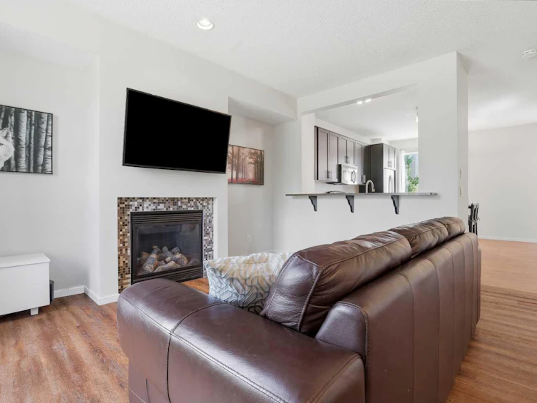 184 Chapalina Square SE, Calgary, AB, T2X 0L5 - 8