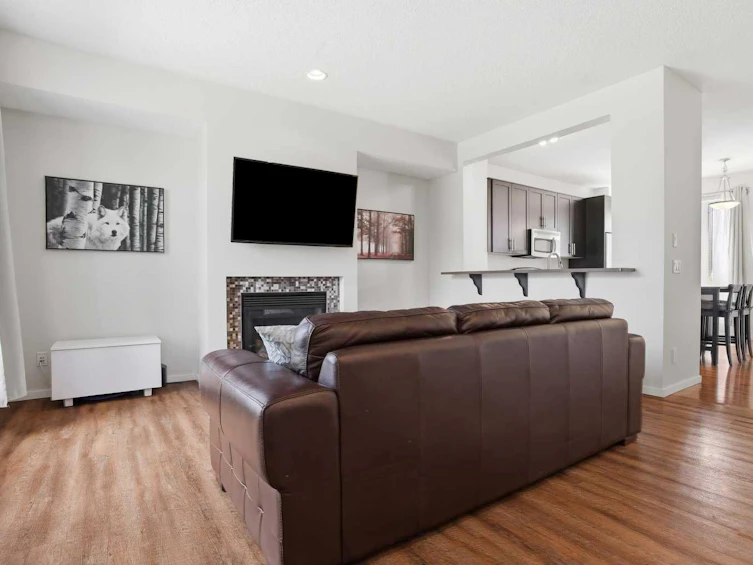 184 Chapalina Square SE, Calgary, AB, T2X 0L5 - 2