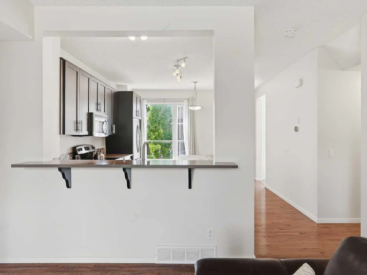 184 Chapalina Square SE, Calgary, AB, T2X 0L5 - 9