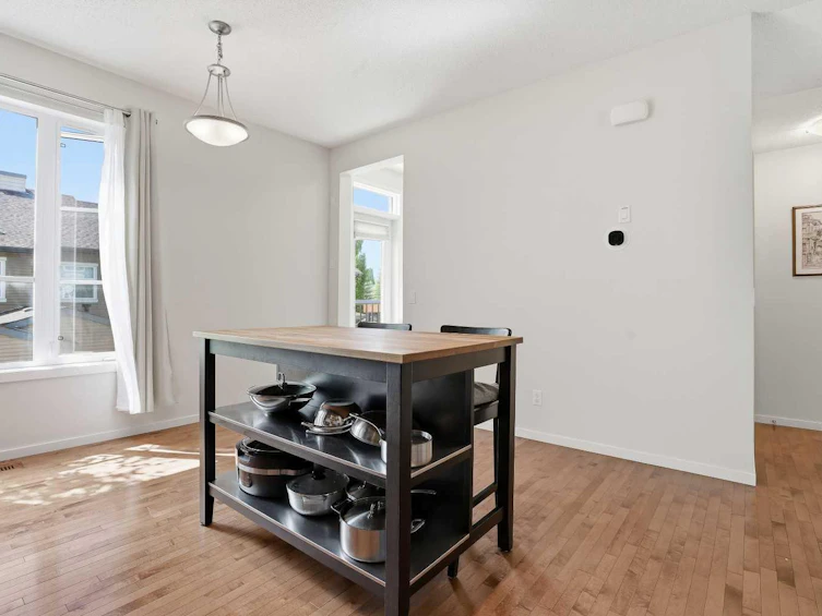 184 Chapalina Square SE, Calgary, AB, T2X 0L5 - 15
