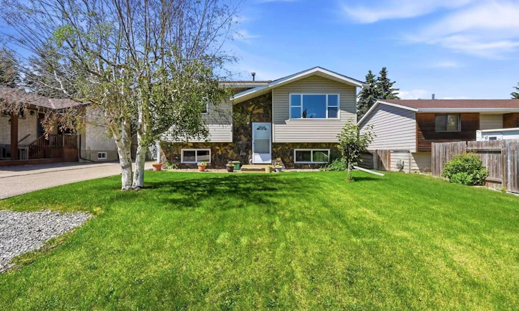 38 Meadowview Close