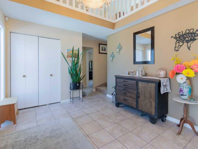 214 3 Street W - 5