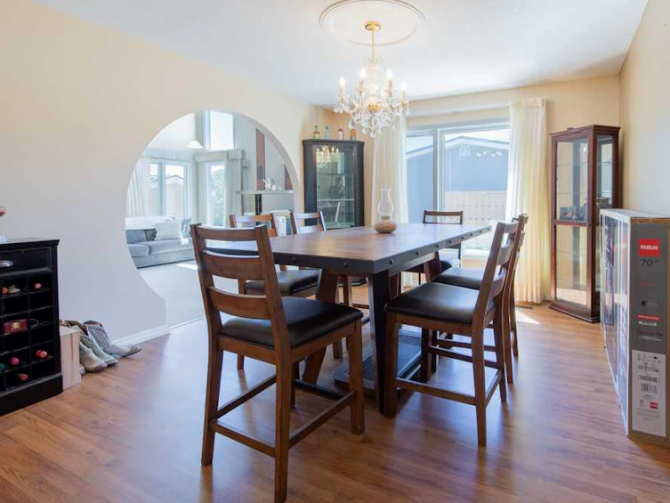214 3 Street W, Cardston, AB, T0K 0K0 - 14