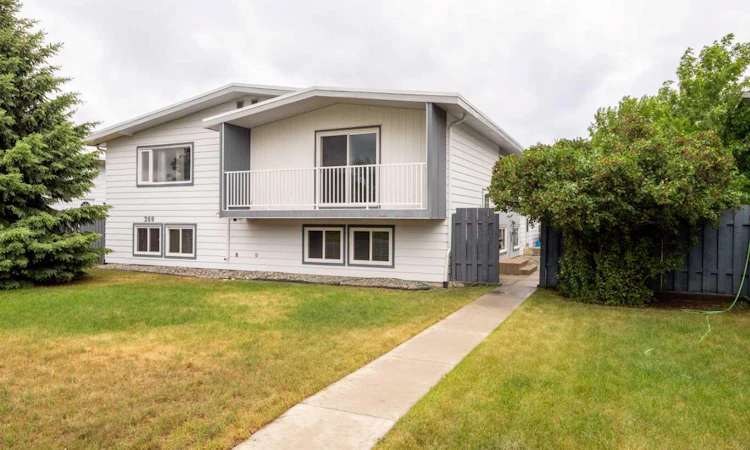 2-269 Laval Boulevard W