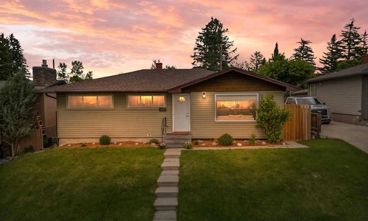 119 Ferncliff Crescent SE