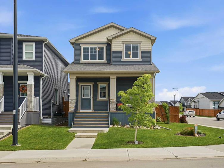 30 Juniper Street, Okotoks, AB, T1S 5S2