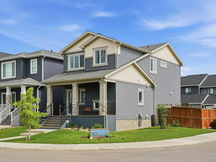 30 Juniper Street, Okotoks, AB, T1S 5S2 - 2