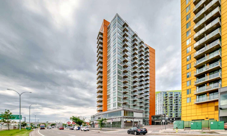 1607-3830 Brentwood Road NW