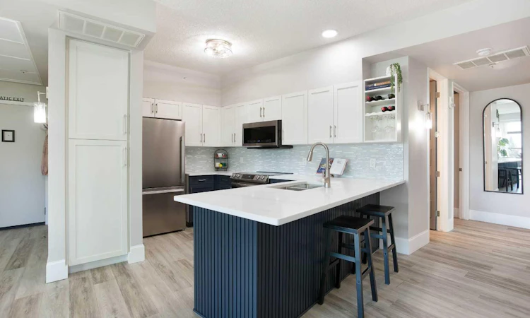 201-205 Riverfront Avenue SW