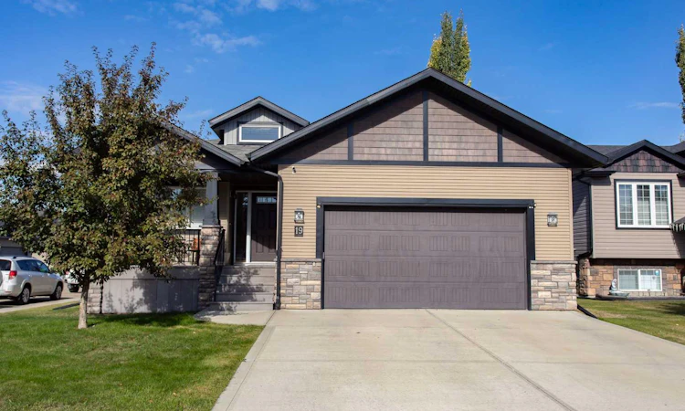 19 Carter Close