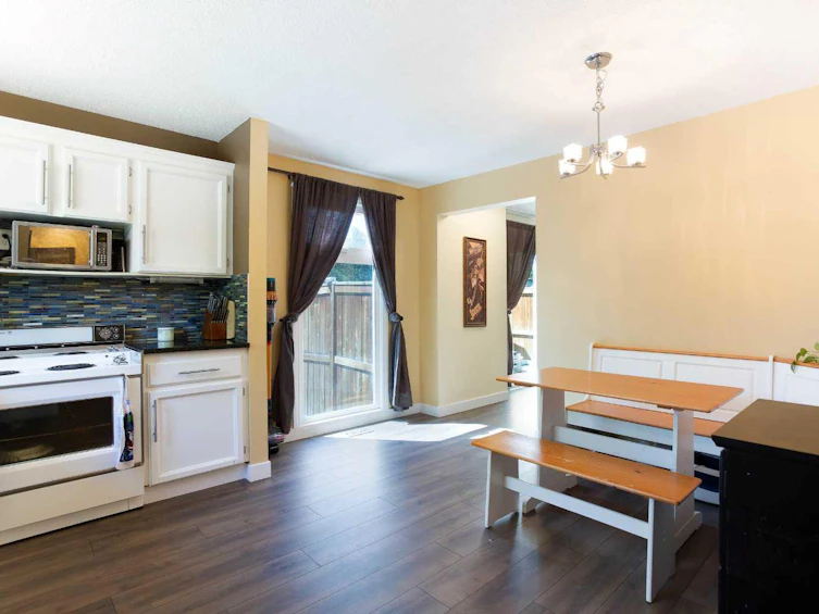 81-630 Sabrina Road SW, Calgary, AB, T2W 2N7 - 3