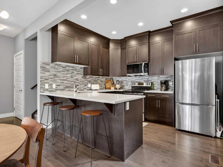 1-129 12 Avenue NW, Calgary, AB, T2M 0C4 - 11