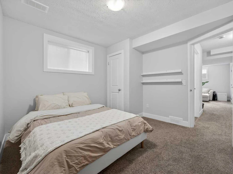 1-129 12 Avenue NW, Calgary, AB, T2M 0C4 - 35