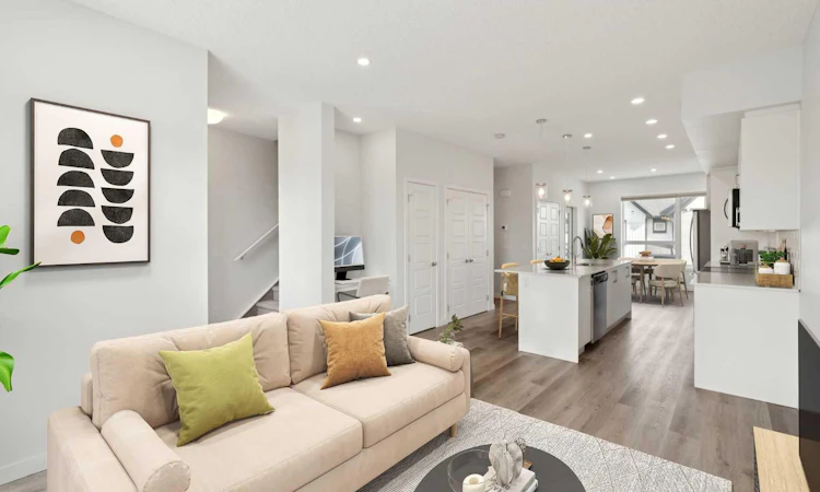54 Evanscrest Manor NW
