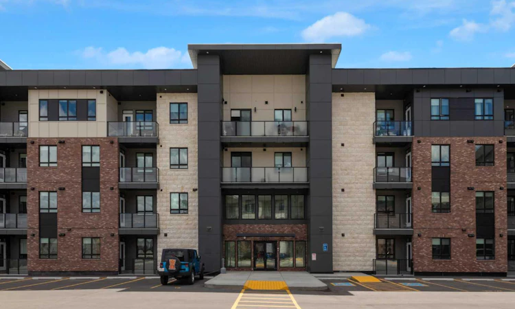1205-520 Reynolds Avenue SW