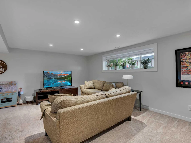 6256 Silver Springs Hill NW, Calgary, AB, T3B 3E6 - 23