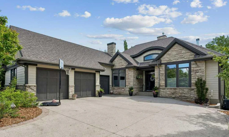 55 Wentwillow Lane SW