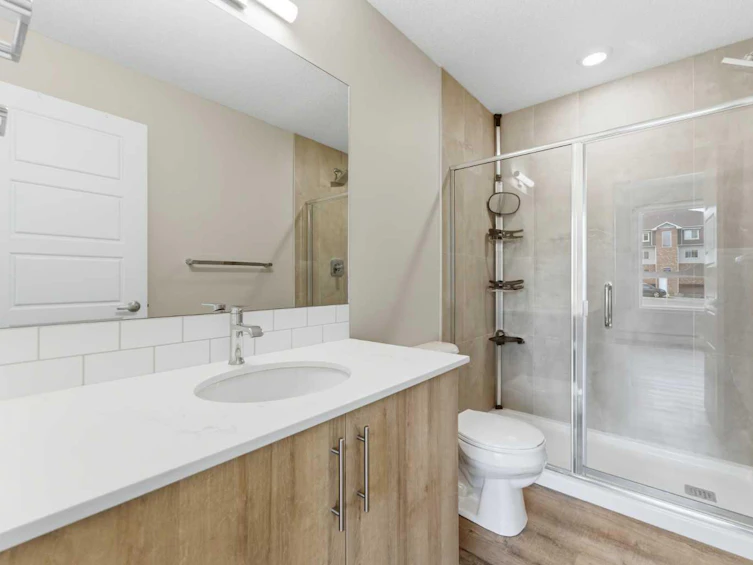 102-1605 17 Street SE, Calgary, AB, T2G 2L7 - 12