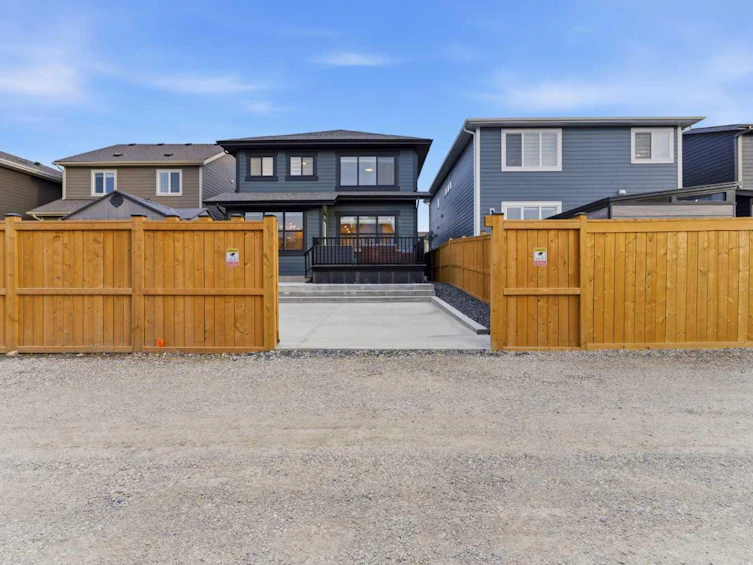 377 Magnolia Way SE, Calgary, AB, T3M 3S6 - 44