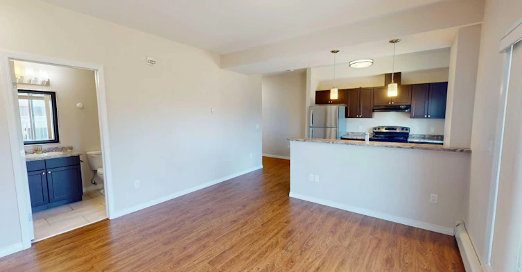 306-10004 97a Street, Grande Prairie, AB, T8V 2C1 - 5