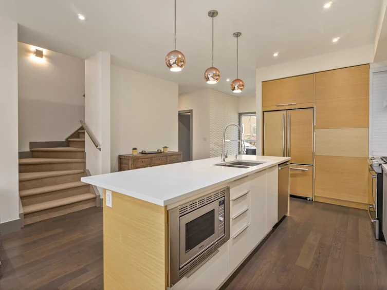 1826 37 Avenue SW, Calgary, AB, T3E 3A3 - 7