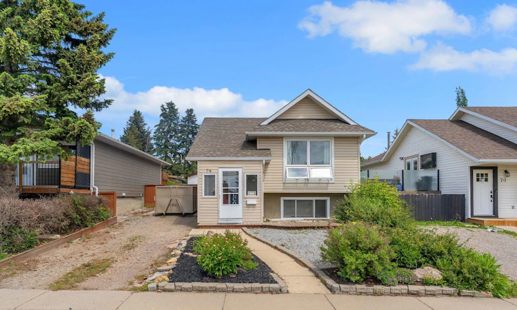 74 Eldorado Road SE