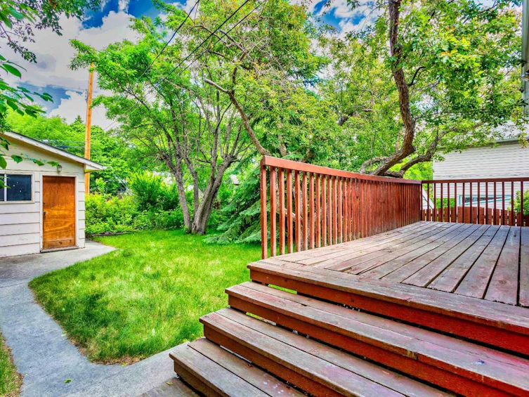 2308 9 Avenue NW, Calgary, AB, T2N 1E7 - 14