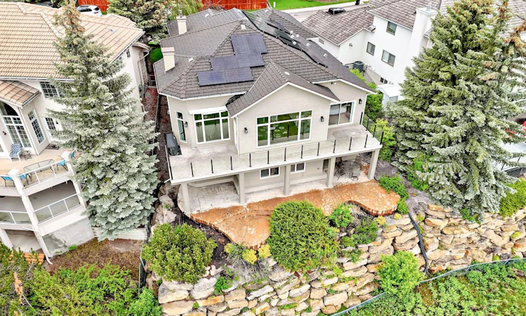 148 Scenic Ridge Crescent NW